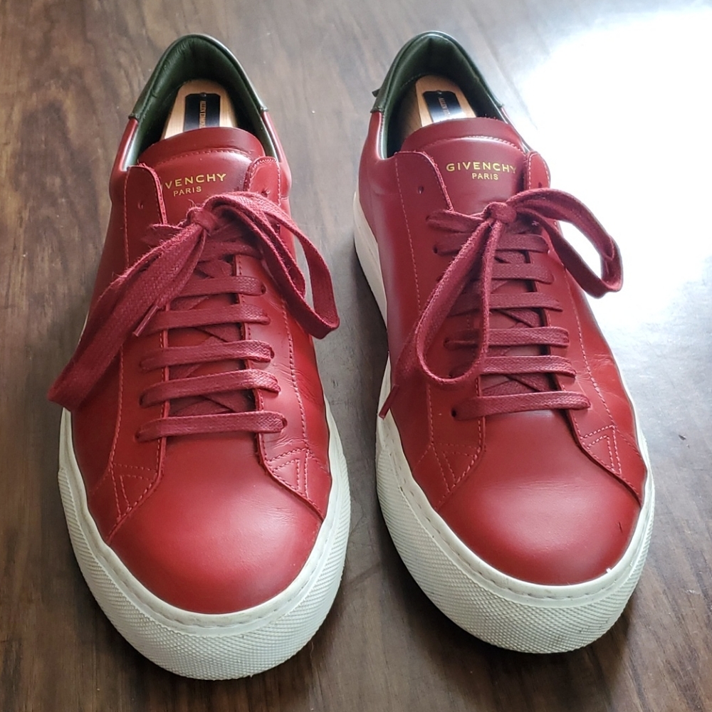 Givenchy Urban Knot Sneakers